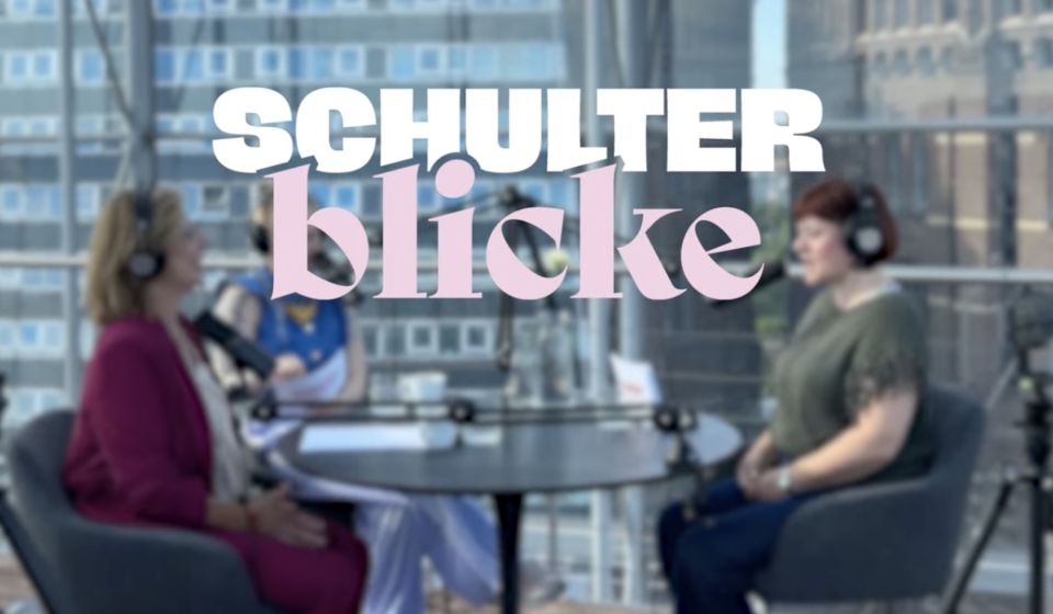 Louisa Böhringer im Podcast Schulterblicke von BBDO Wien zum Thema Führung im Wandel, Leadership Visibility und Positionierung im KI-Zeitalter.